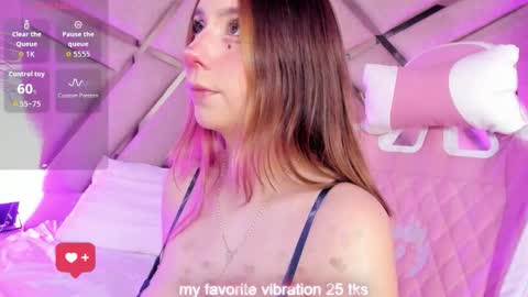 Snapshot of emma__copper chatting on 17, 3, 2026 emaa online show from 17, 3, 2026