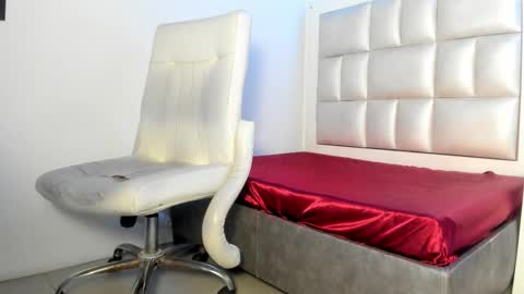 Snapshot of emma__js_ chatting on 15, 1, 2026 emma__js_ online show from 15, 1, 2026