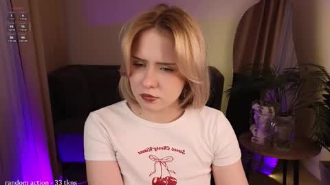 Snapshot of emma__oblivion chatting on 21, 3, 2026 Molly online show from 21, 3, 2026