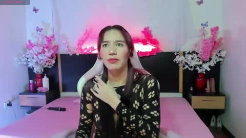 emma_ayala online show from 3, 6, 2026