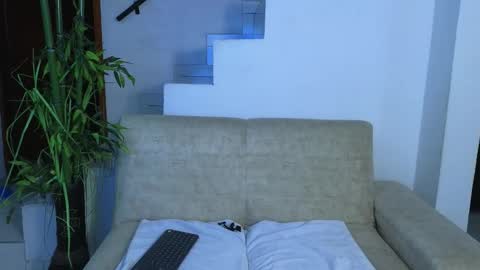 Emma Blue  modelo independiente online show from 3, 3, 2026