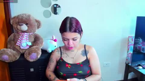 emma_boo_ online show from 11, 5, 2026