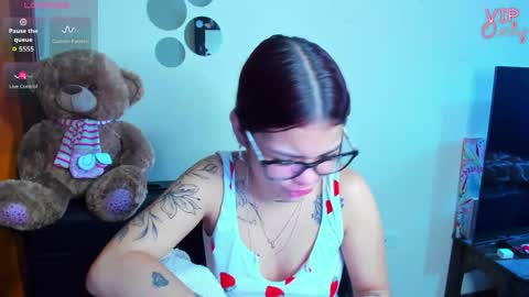 emma_boo_ online show from 15, 5, 2026