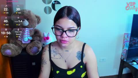 emma_boo_ online show from 17, 5, 2026