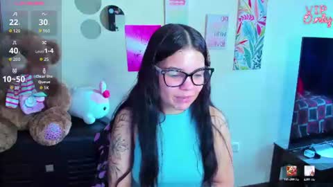 Snapshot of emma_boo_ chatting on 17, 6, 2026 emma_boo_ online show from 17, 6, 2026