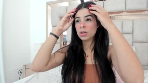 Snapshot of emma_castilloo chatting on 29, 12, 2024 Emma Castillo online show from 29, 12, 2024