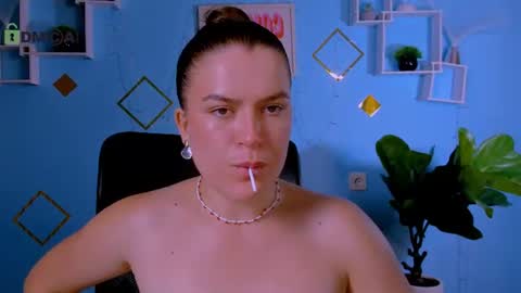 emma_dark_ online show from 12, 7, 2026