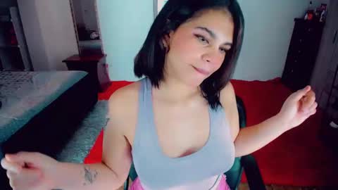 Snapshot of emma_diva chatting on 15, 2, 2025 emma online show from 15, 2, 2025