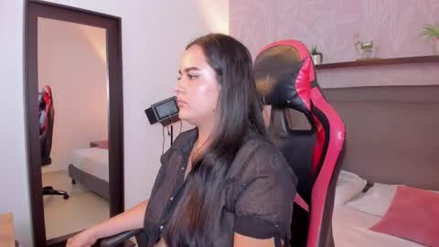 E M M A online show from 19, 3, 2026