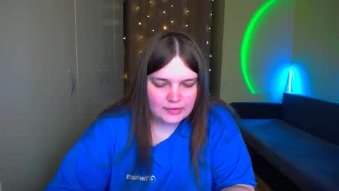 Snapshot of emma_dorn chatting on 23, 10, 2025 Eva online show from 23, 10, 2025