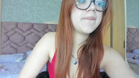 Snapshot of emma_ford1 chatting on 8, 2, 2025 Emma online show from 8, 2, 2025