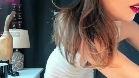 emma_groot online show from 5, 10, 2025