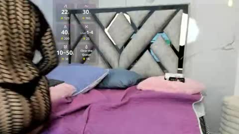 Snapshot of emma_high chatting on 13, 9, 2025 Emma online show from 13, 9, 2025