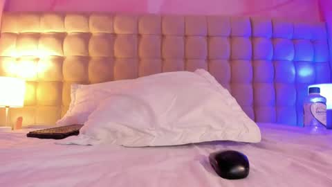 emma_jhoons online show from 30, 9, 2025