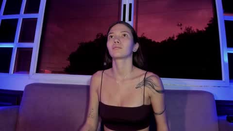 emma_jhoons online show from 5, 2, 2026