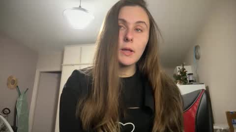 Snapshot of emma_just chatting on 15, 12, 2024 emma_just online show from 15, 12, 2024