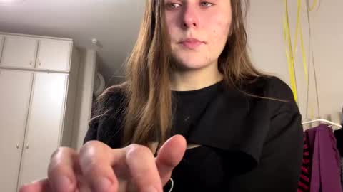 Snapshot of emma_just chatting on 7, 1, 2025 emma_just online show from 7, 1, 2025