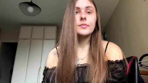 Snapshot of emma_just chatting on 12, 3, 2025 emma_just online show from 12, 3, 2025