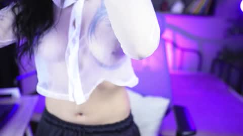 Emma online show from 9, 10, 2025