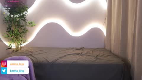 Emma online show from 19, 11, 2025