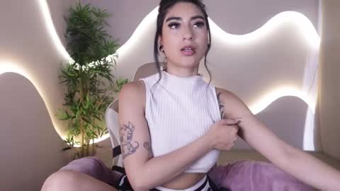 Emma online show from 27, 11, 2025