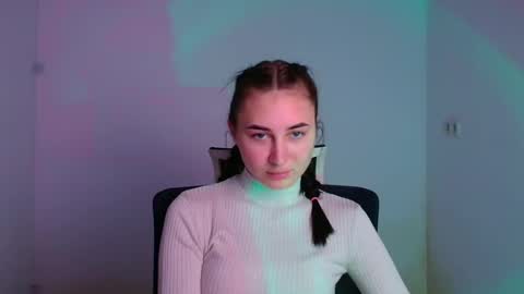 Emma online show from 4, 12, 2024