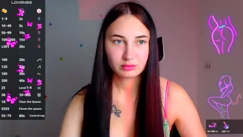 Snapshot of emma_loon chatting on 23, 9, 2025 Emma online show from 23, 9, 2025