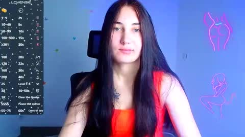 Snapshot of emma_loon chatting on 15, 10, 2025 Emma online show from 15, 10, 2025