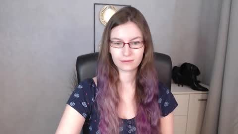 emma online show from 16, 9, 2025