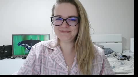 emma_misty_ online show from 31, 3, 2026