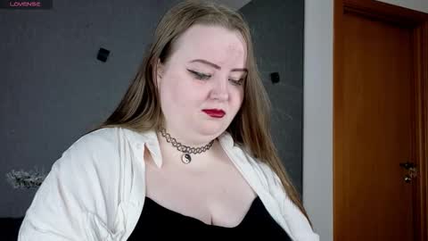 Emma Razumovskaya online show from 27, 9, 2025