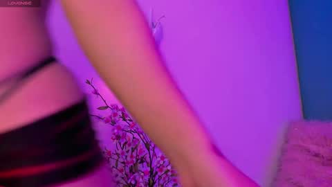 Snapshot of emma_soffia_ chatting on 2, 12, 2025 EMMA online show from 2, 12, 2025