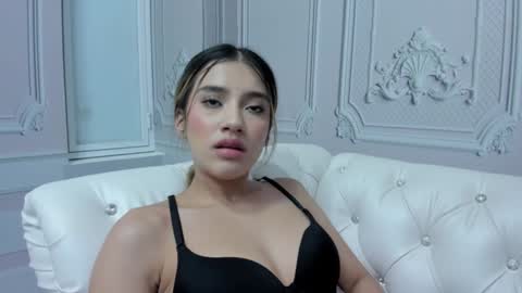 Snapshot of emma_torres18 chatting on 5, 12, 2024 EMMA online show from 5, 12, 2024