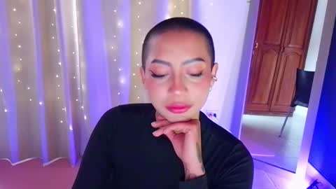 Snapshot of emma_web_ chatting on 3, 2, 2026 Emma web online show from 3, 2, 2026