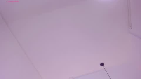 Snapshot of emma_white_01 chatting on 10, 2, 2025 emma your love online show from 10, 2, 2025