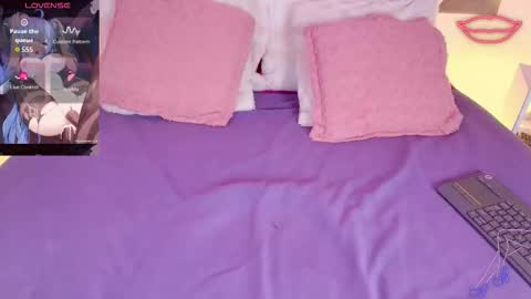 neko  online show from 26, 11, 2025