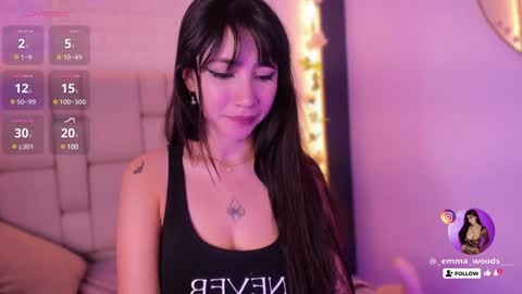 Snapshot of emma_woods__ chatting on 4, 12, 2024 emma_woods__ online show from 4, 12, 2024