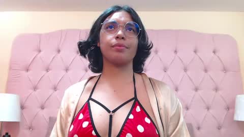 Emma  online show from 18, 5, 2026