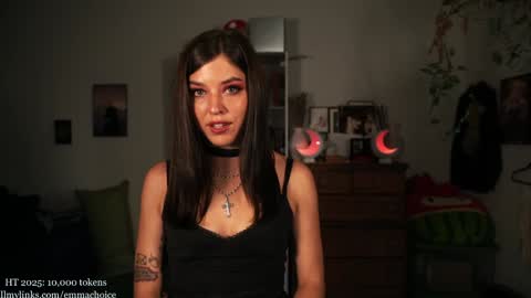 Snapshot of emmachoice chatting on 21, 10, 2025 emmachoice online show from 21, 10, 2025