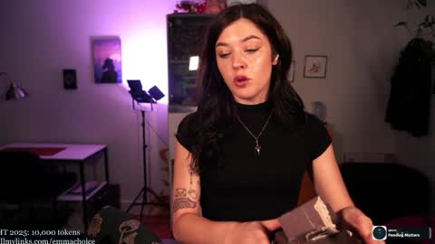 Snapshot of emmachoice chatting on 5, 12, 2025 emmachoice online show from 5, 12, 2025