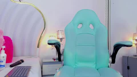 Welcome Im yosein  Your love is my passion activate it with your tips and enjoy with me online show from 7, 2, 2025