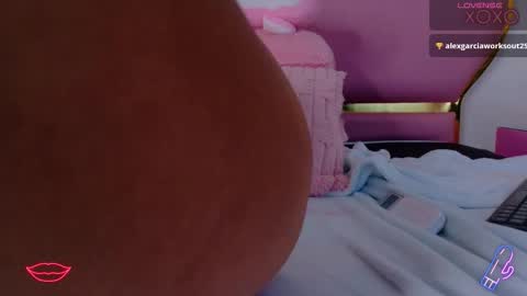 Welcome Im yosein  Your love is my passion activate it with your tips and enjoy with me online show from 20, 11, 2025