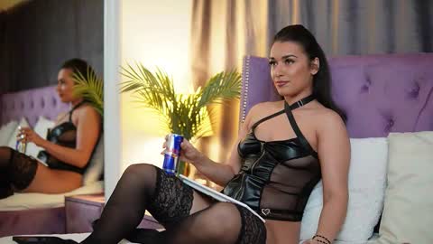 Snapshot of emmadallas chatting on 21, 9, 2025 Emma online show from 21, 9, 2025