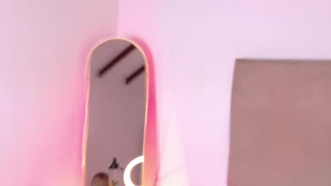 Snapshot of emmadalton chatting on 25, 5, 2026 E M M A online show from 25, 5, 2026