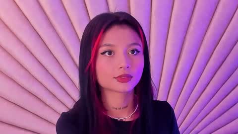 Snapshot of emmaduff_ chatting on 26, 9, 2025 online show from 26, 9, 2025