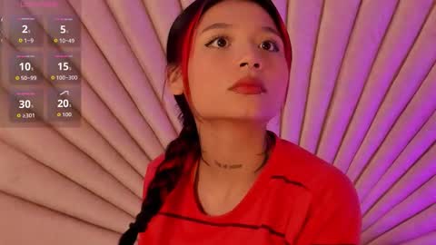 Snapshot of emmaduff_ chatting on 6, 10, 2025 online show from 6, 10, 2025