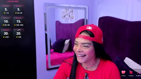 Snapshot of emmaebony_ chatting on 27, 4, 2026 emmaebony_ online show from 27, 4, 2026