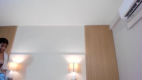 emmaespencer  online show from 21, 2, 2026