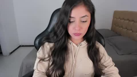 Jennifer online show from 21, 7, 2026