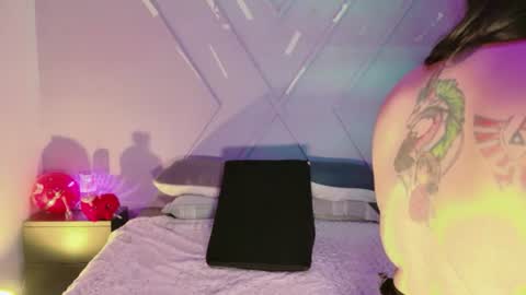  Emma  online show from 14, 6, 2026